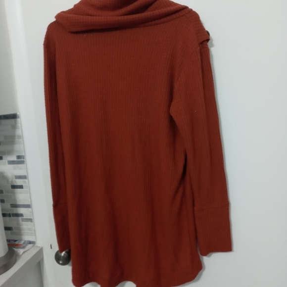 CY Fashions Burnt Orange Oversize Overlapping Long Sleeve Knit Sweater Buttons - Picture 12 of 16